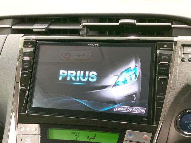 TOYOTA PRIUS 2015 Image 31