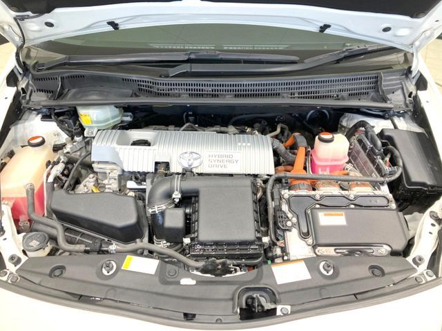 TOYOTA PRIUS 2015 Image 31