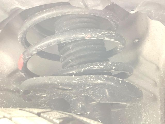 TOYOTA PRIUS 2015 Image 31