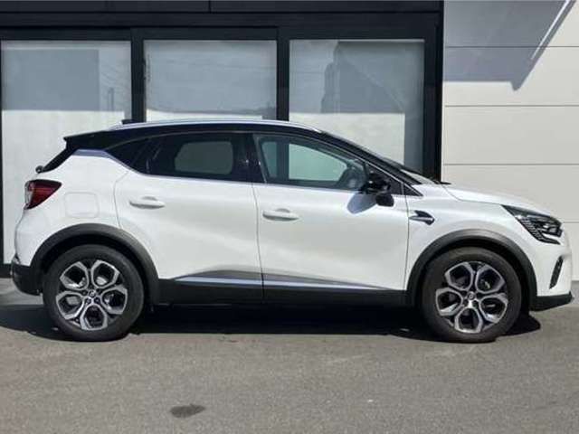 RENAULT CAPTUR 2023 Image 31