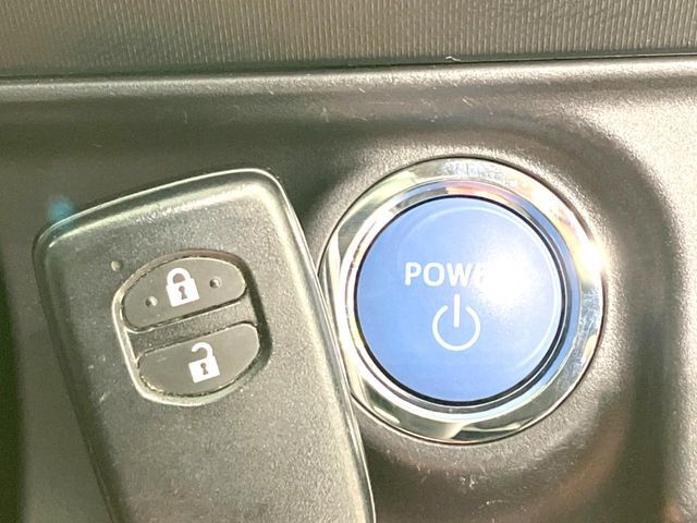 TOYOTA AQUA 2018 Image 31