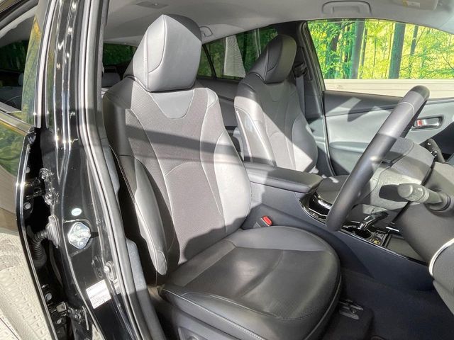 TOYOTA PRIUS PHV 2019 Image 31