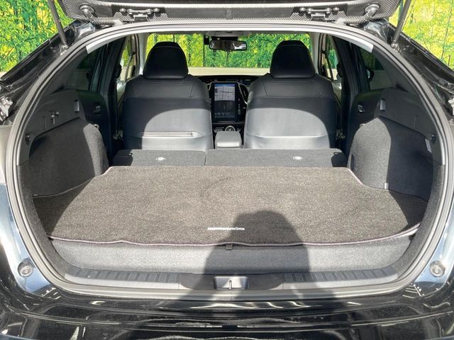 TOYOTA PRIUS PHV 2019 Image 31