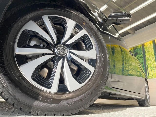 TOYOTA PRIUS PHV 2019 Image 31