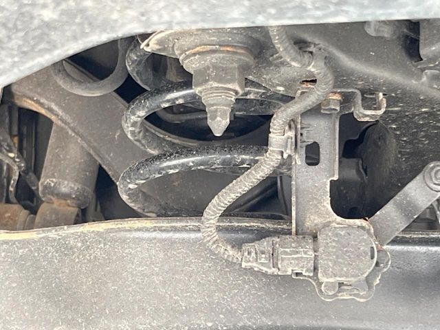 TOYOTA PRIUS PHV 2019 Image 31