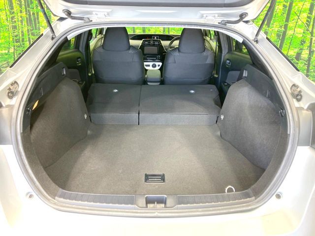 TOYOTA PRIUS 2016 Image 31