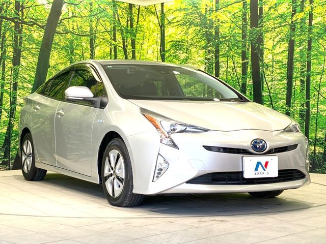 TOYOTA PRIUS 2016 Image 31