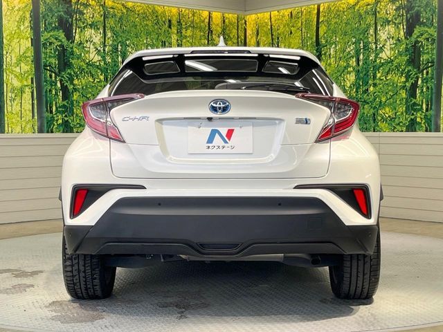 TOYOTA C-HR 2018 Image 31
