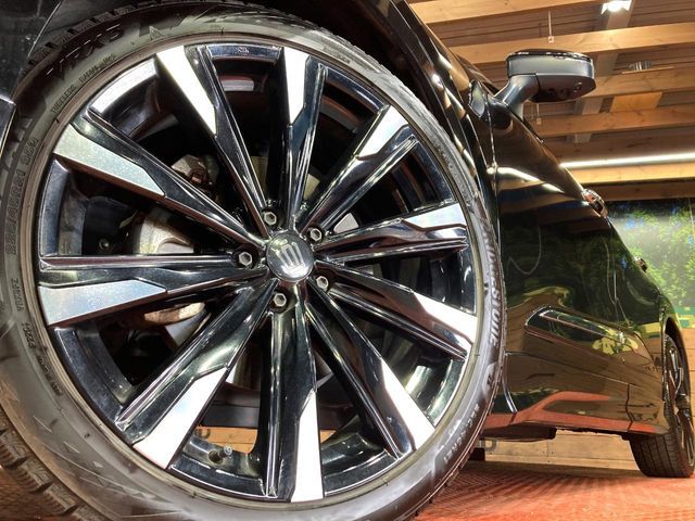 TOYOTA CROWN CROSSOVER 2022 Image 31