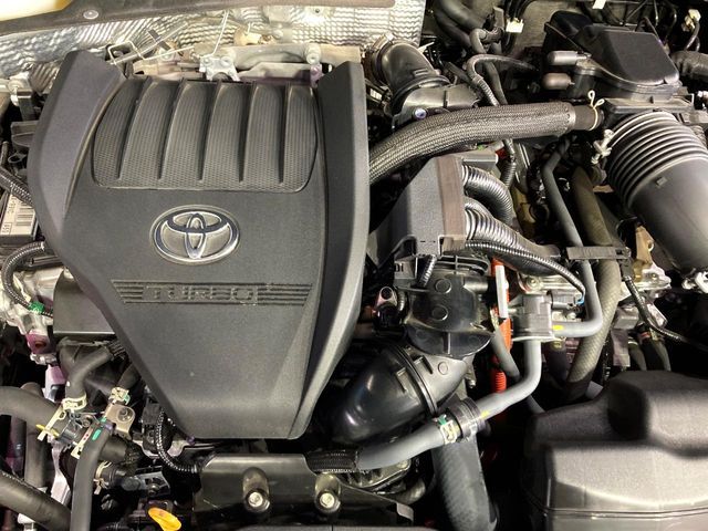 TOYOTA CROWN CROSSOVER 2022 Image 31