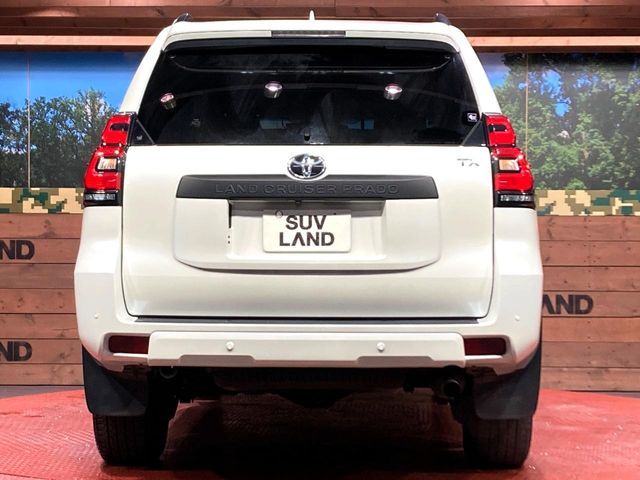 TOYOTA LANDCRUISER PRADO 2023 Image 31