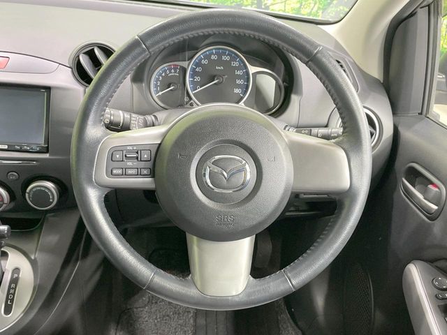 MAZDA DEMIO 2013 Image 31