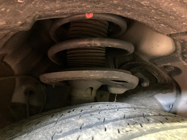 TOYOTA LEXUS NX300 2018 Image 31