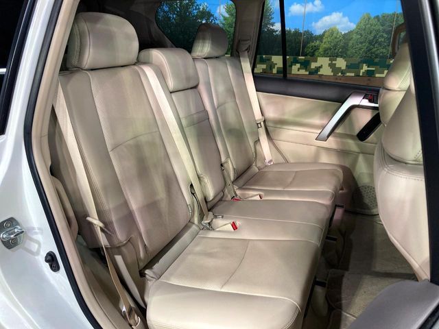 TOYOTA LANDCRUISER PRADO 2022 Image 31