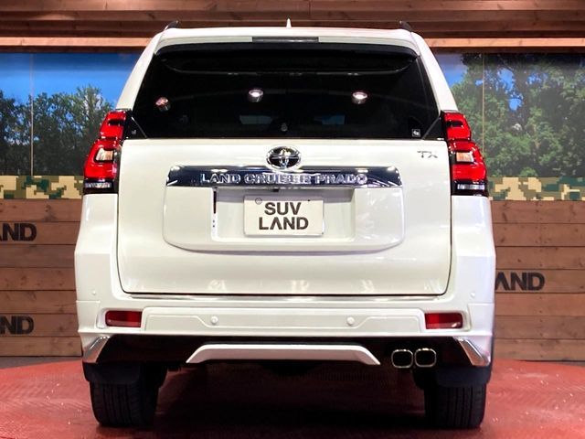 TOYOTA LANDCRUISER PRADO 2022 Image 31