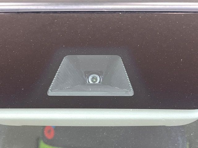 HONDA N BOX 2022 Image 31