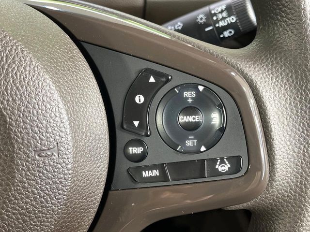 HONDA N BOX 2022 Image 31