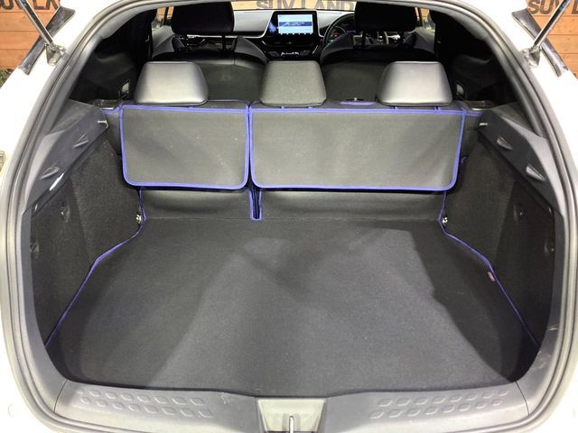 TOYOTA C-HR 2019 Image 31