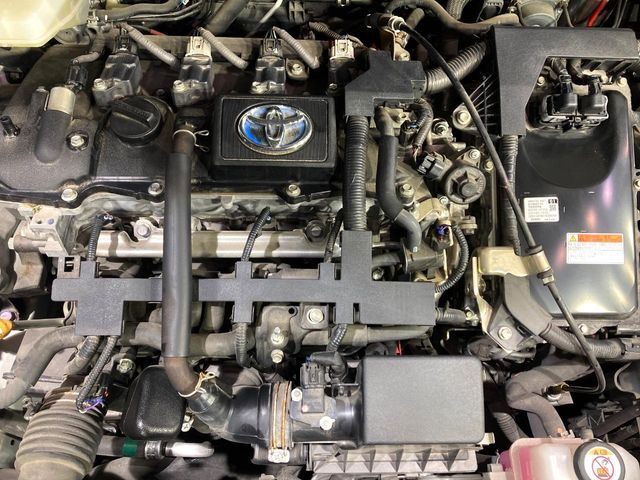 TOYOTA C-HR 2019 Image 31