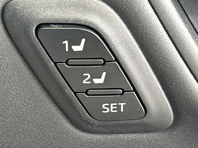 TOYOTA HARRIER HYBRID 2023 Image 31