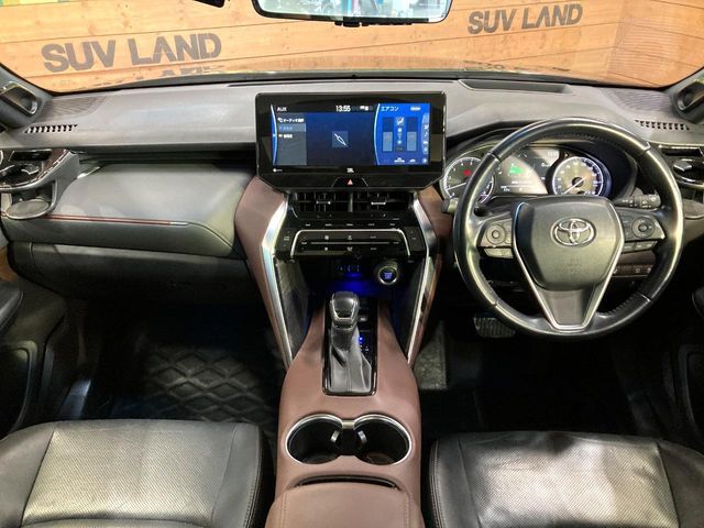 TOYOTA HARRIER 2WD 2021 Image 31