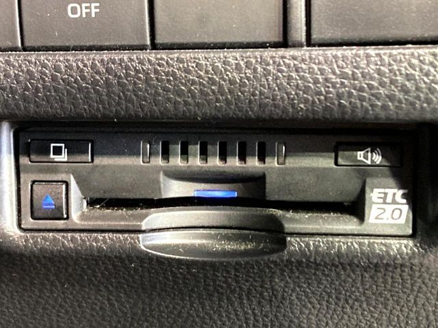 TOYOTA HARRIER 2WD 2021 Image 31