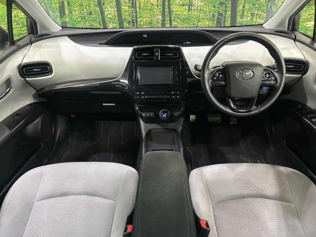 TOYOTA PRIUS 2019 Image 31