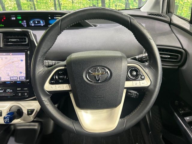 TOYOTA PRIUS 2017 Image 31