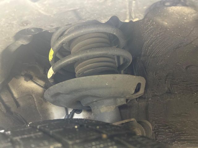 TOYOTA PRIUS 2017 Image 31