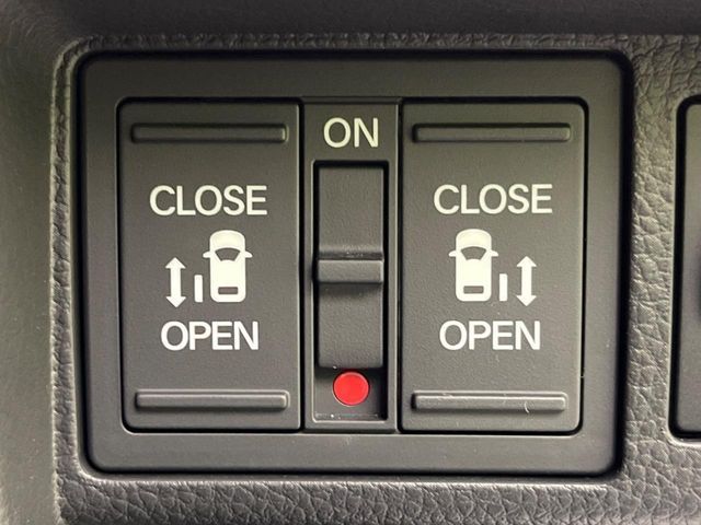 HONDA STEPWAGON E:HEV SPAD 2023 Image 31