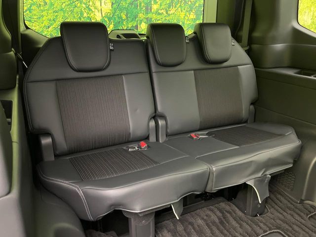 HONDA STEPWAGON E:HEV SPAD 2023 Image 31