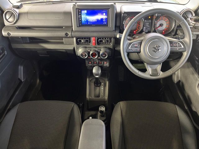 SUZUKI JIMNY NOMADE 2025 Image 31