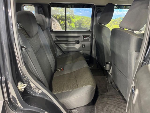 SUZUKI JIMNY NOMADE 2025 Image 31