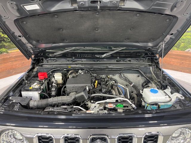 SUZUKI JIMNY NOMADE 2025 Image 31