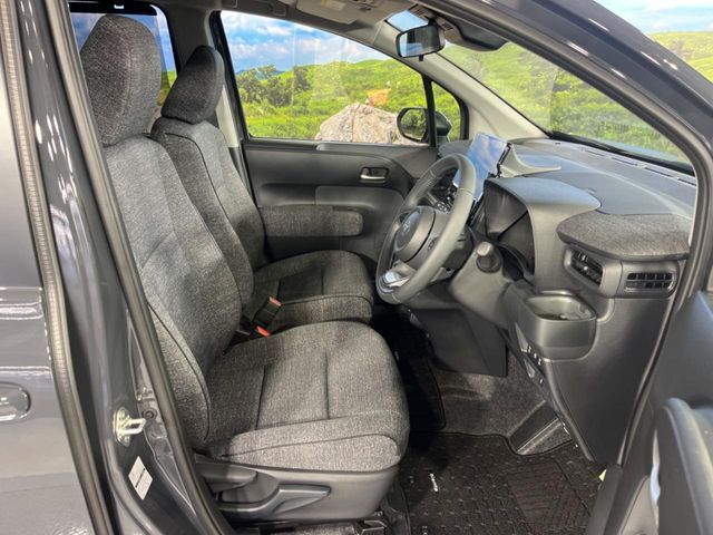 TOYOTA SIENTA HYBRID 2026 Image 31