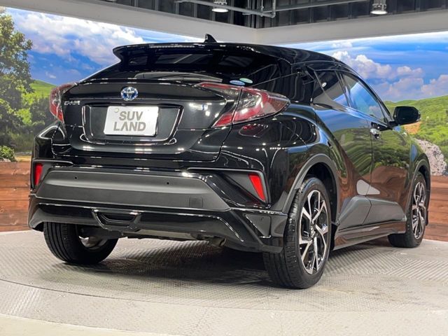 TOYOTA C-HR 2018 Image 31