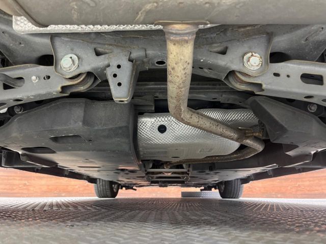 TOYOTA C-HR 2018 Image 31