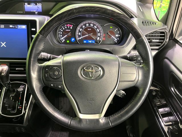 TOYOTA ESQUIRE 2019 Image 31