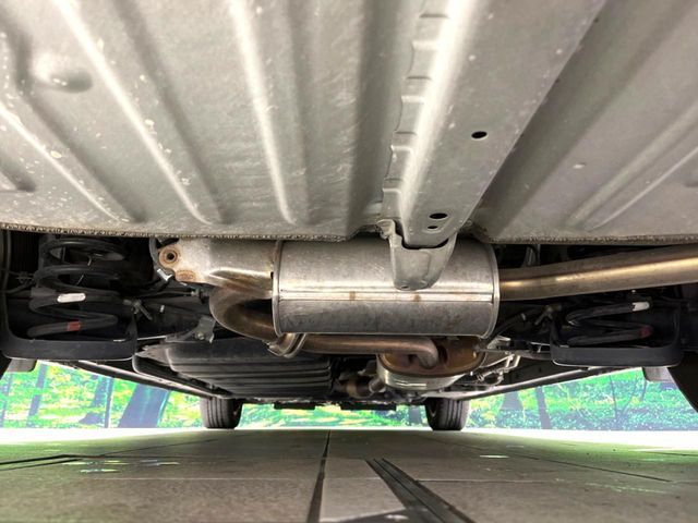 TOYOTA ESQUIRE 2019 Image 31