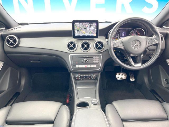 MERCEDES BENZ CLA SH 2018 Image 31