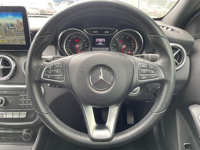 MERCEDES BENZ GLA CL 2017 Image 31