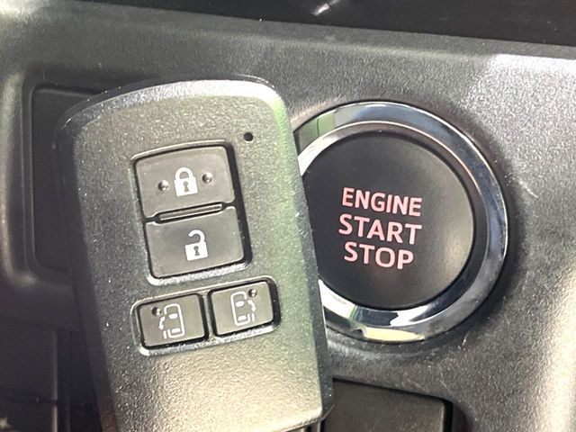 TOYOTA NOAH 2019 Image 31