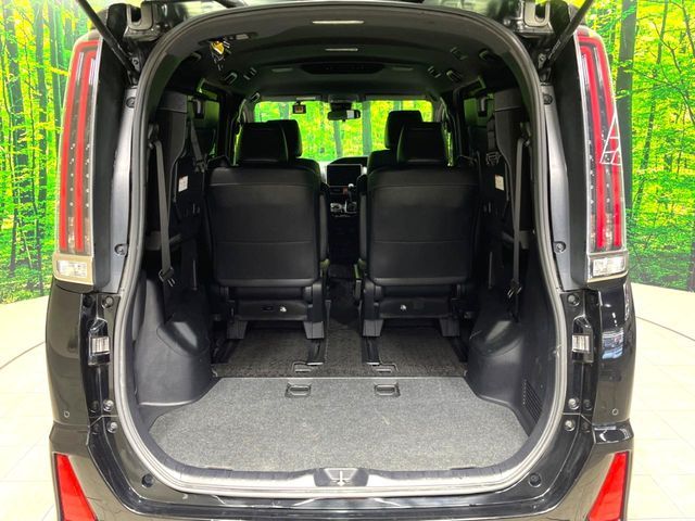 TOYOTA NOAH 2019 Image 31