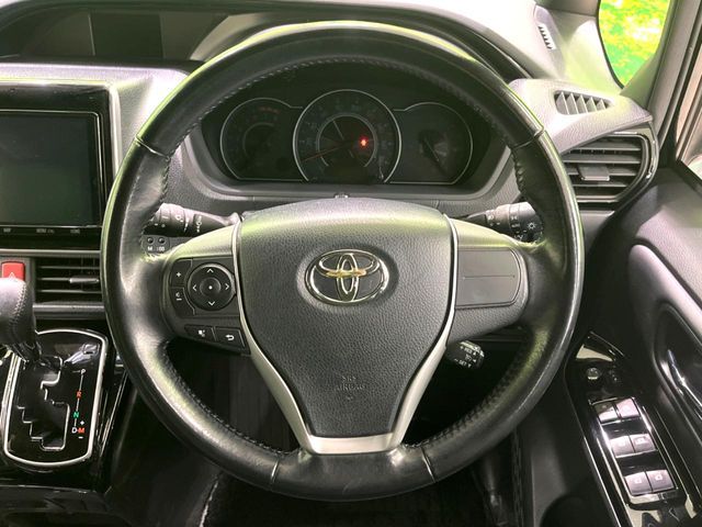 TOYOTA NOAH 2019 Image 31