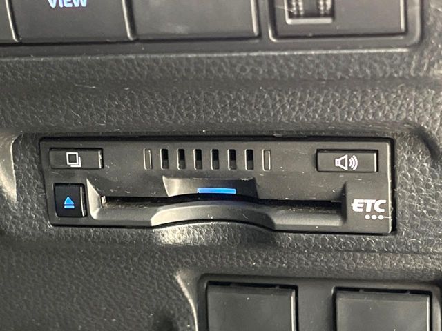 TOYOTA COROLLA CROSS HYBRID 2022 Image 31