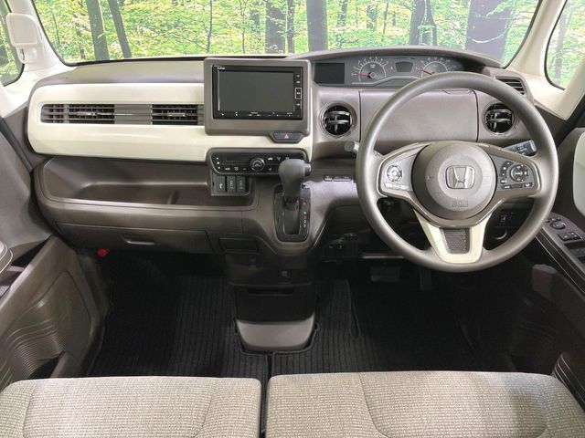 HONDA N BOX 2021 Image 31