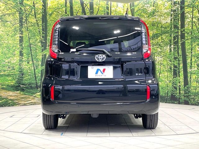 TOYOTA SIENTA HYBRID 2025 Image 31