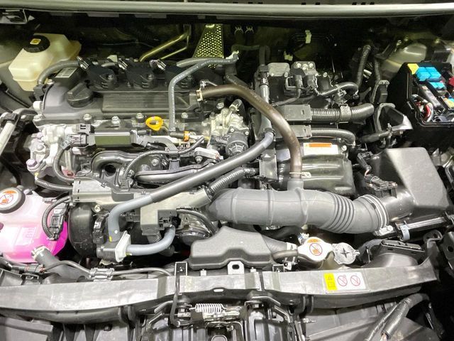 TOYOTA SIENTA HYBRID 2025 Image 31