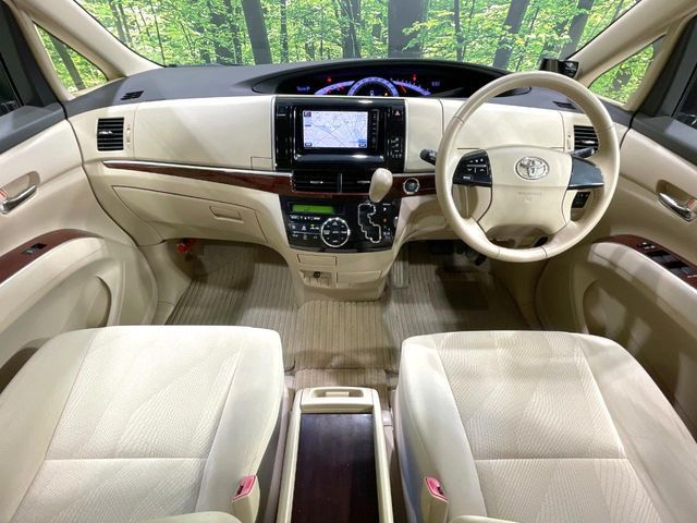 TOYOTA ESTIMA 2013 Image 31