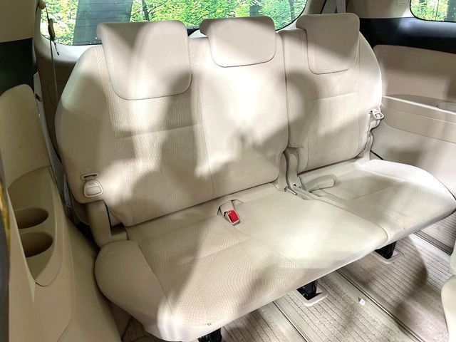 TOYOTA ESTIMA 2013 Image 31